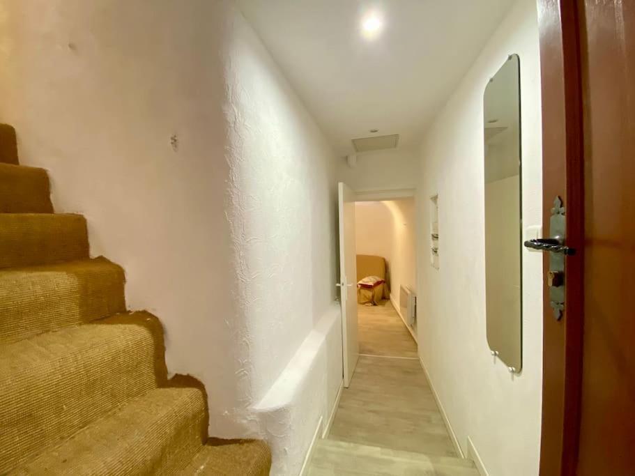 Appartement Vieux-nice 2 Pieces En Duplex Nice