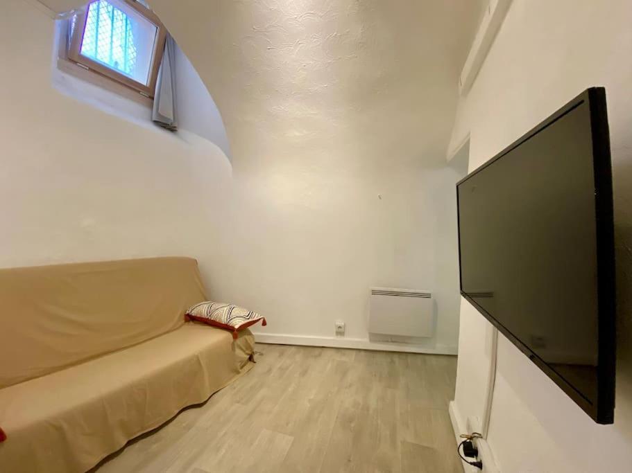 Vieux-nice 2 Pieces En Duplex Appartement Nice