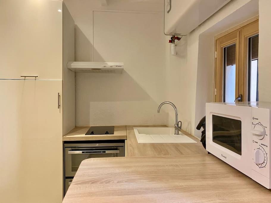 Vieux-nice 2 Pieces En Duplex Appartement