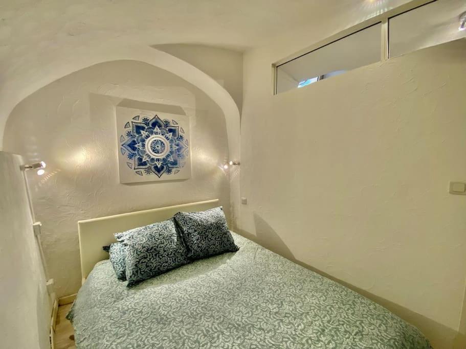 Vieux-nice 2 Pieces En Duplex Appartement